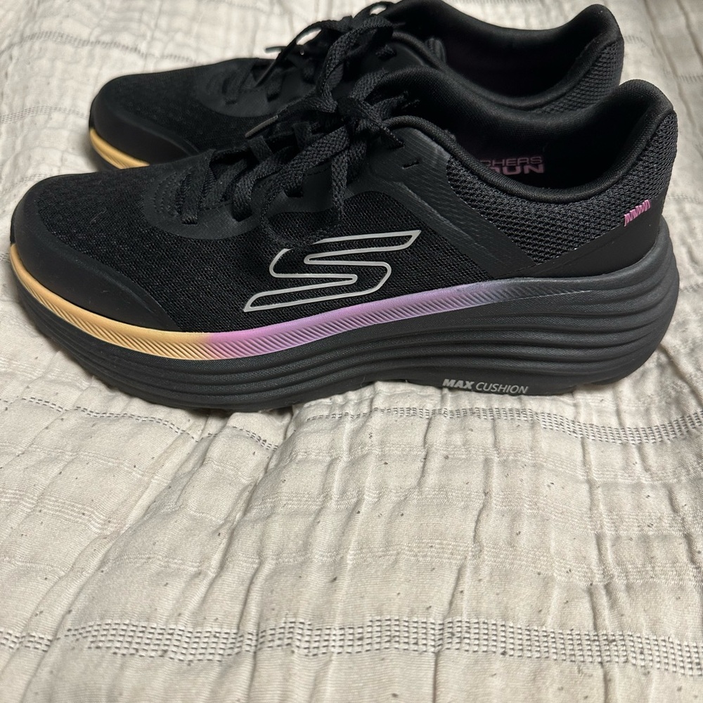 Skechers Max Cushion Women's Running Sneakers Black, purple and orange.